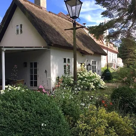 Zauberhaftes Englisches Am Gutshaus * Gross Schoritz
