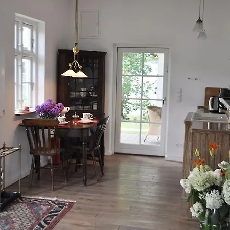 Zauberhaftes Englisches Am Gutshaus