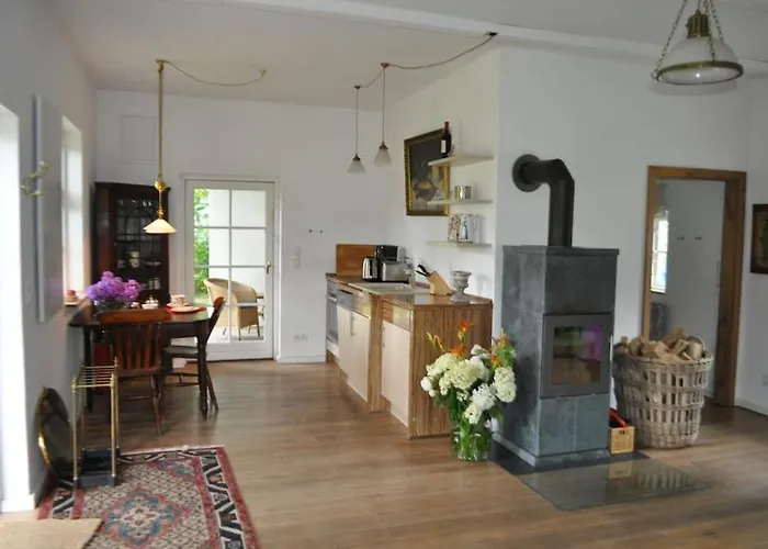 Zauberhaftes Englisches Am Gutshaus 別荘