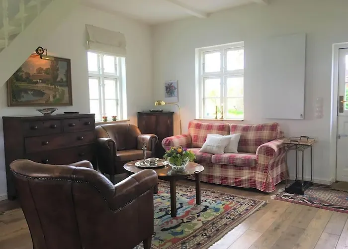 Zauberhaftes Englisches Am Gutshaus 別荘 *